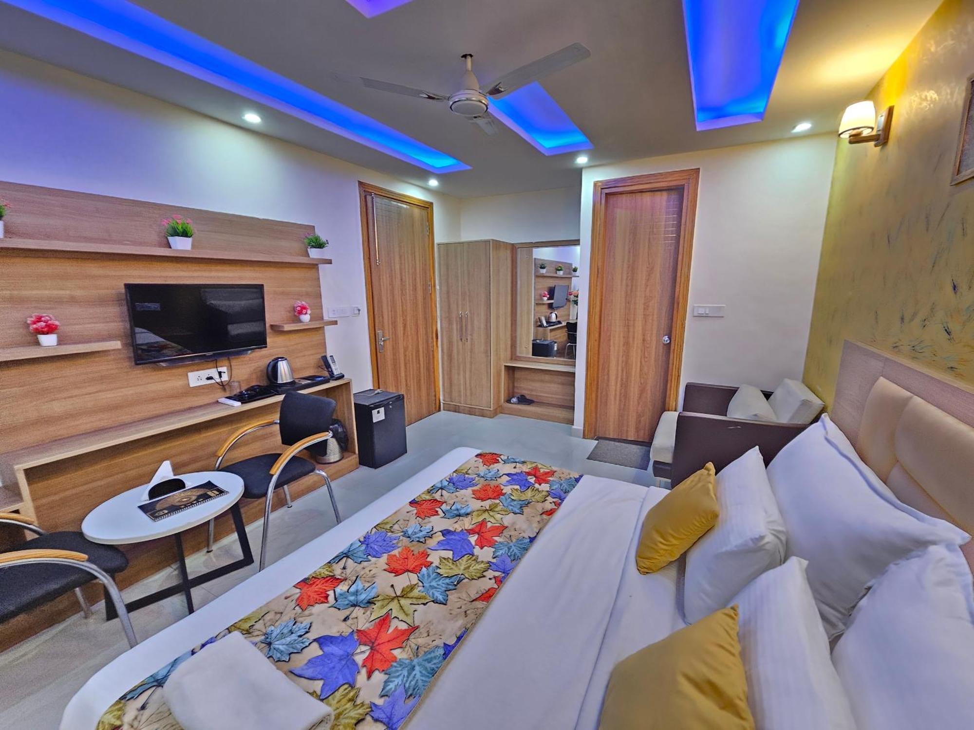 Hotel Gross Inn Near Igi Airport New Delhi Eksteriør billede